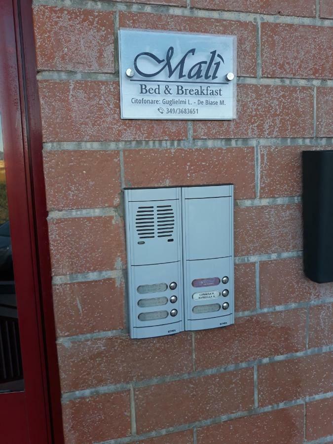 B&B Mali Troia Exterior photo